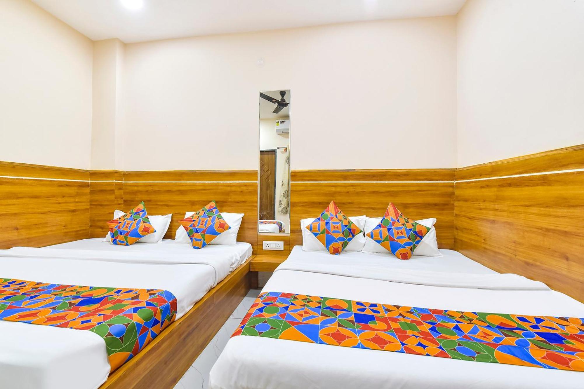 Fabhotel Somnath Ujjain Bagian luar foto